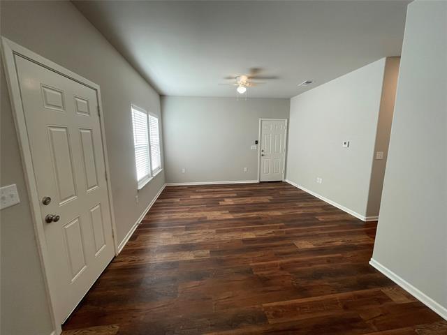 Building Photo - 2745-2741 Ginger Ct