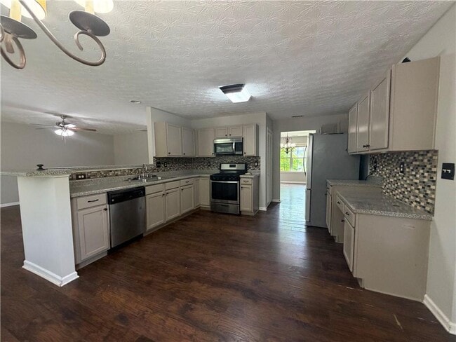 Photo - 3865 Crescent Walk Ln NE (Suwanee, GA) House