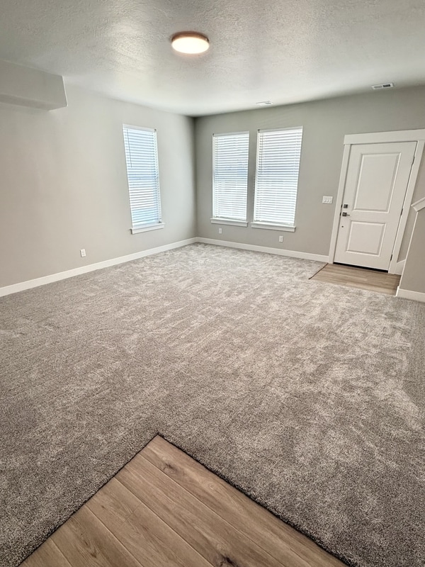 Building Photo - 1063 S 2560 E
