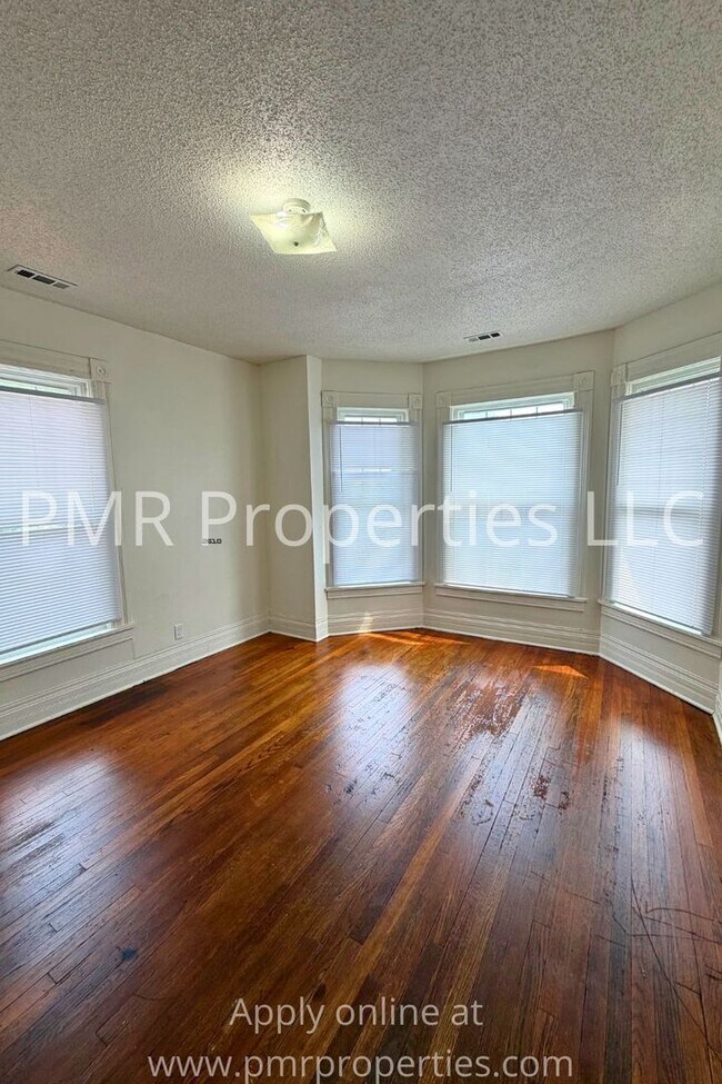 Foto del edificio - 613 N 22nd St
