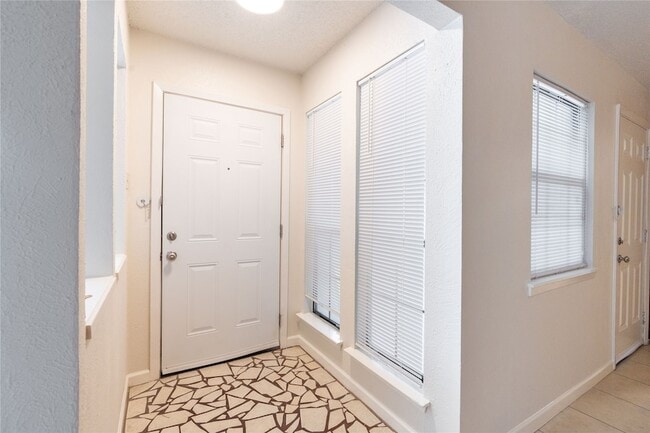Foto del edificio - 5417 Knollridge Dr