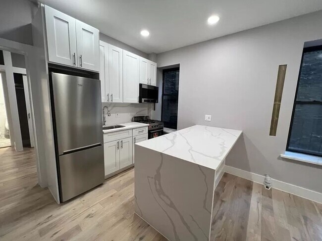 Foto del edificio - 100 W 139th ST