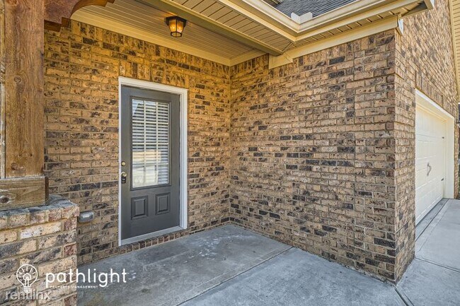 Foto del edificio - 5 br, 3 bath House - 6236 Old Kingston Dr ...
