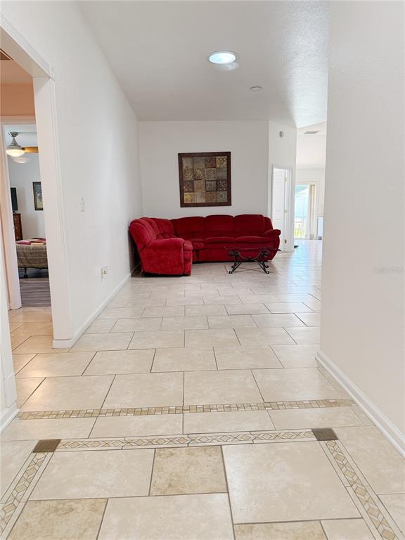 Building Photo - 6825 SW 64th Terrace