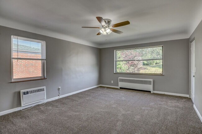Foto del edificio - 3537 Epley Ln