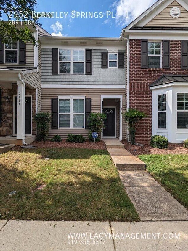 Foto principal - 2952 Berkeley Springs Pl