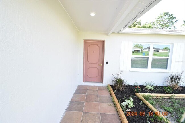 Foto del edificio - 11065 Linden Dr