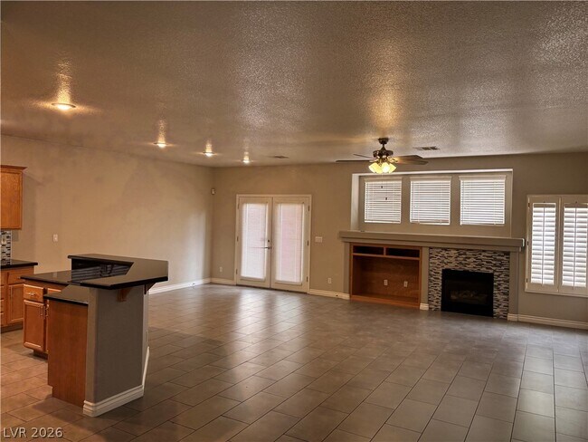 Foto del edificio - 10628 Olivebranch Ave