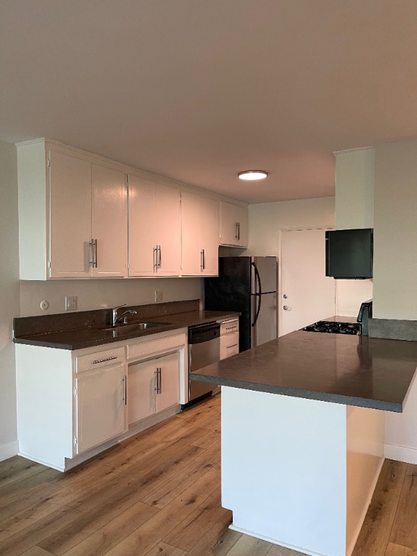 Photo - 1284 Havenhurst Dr Apartment