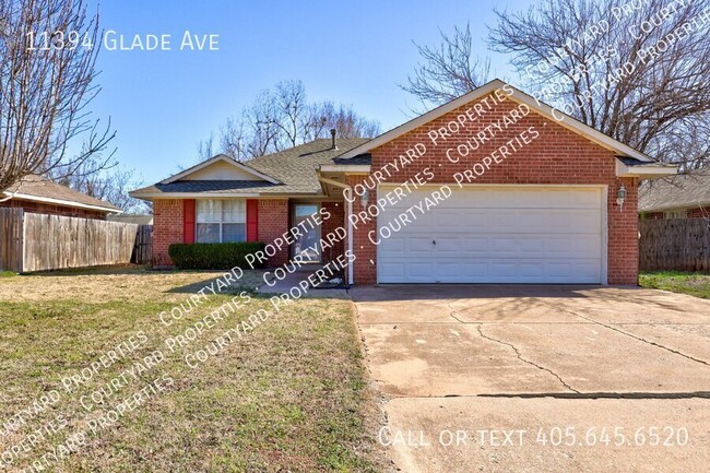 Building Photo - 11394 Glade Ave
