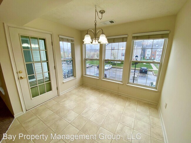 Building Photo - 2 br, 1 bath House - 5352 Millfield Rd