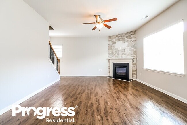 Foto del edificio - 1512 Stark Spring St