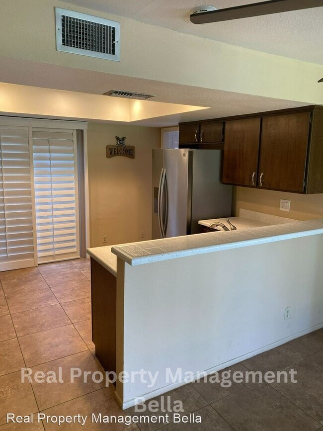Building Photo - 2 br, 2.5 bath House - 38972 Paseo De Oro