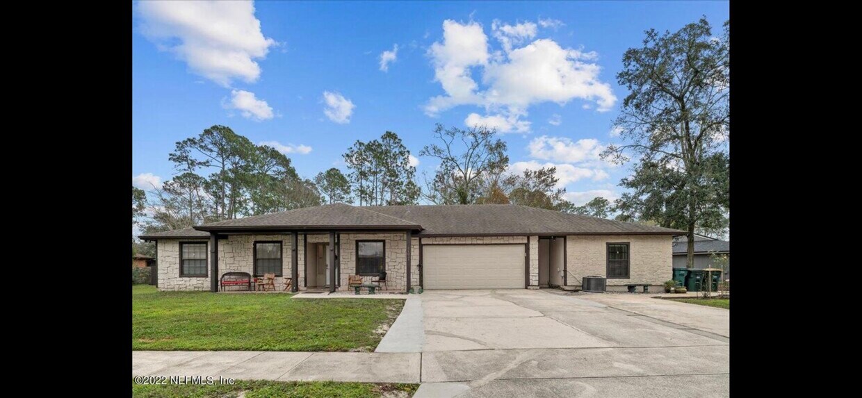 Foto principal - 11031 Reading Rd