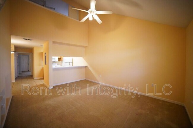 Building Photo - 2738 W Tharpe St