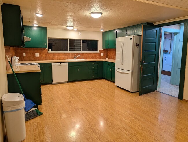 Foto del edificio - 12633 E Lake Dr