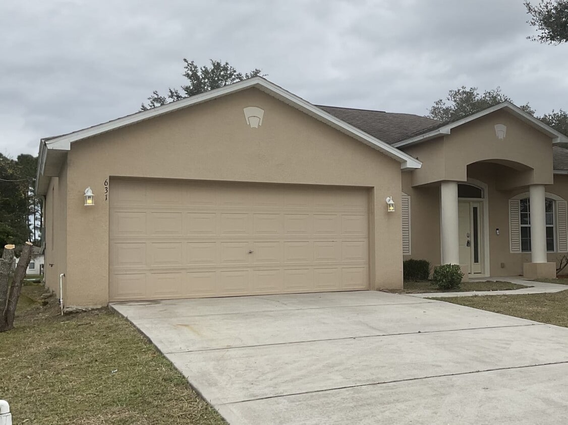 631 Merrimac St SE House Rental in Palm Bay, FL