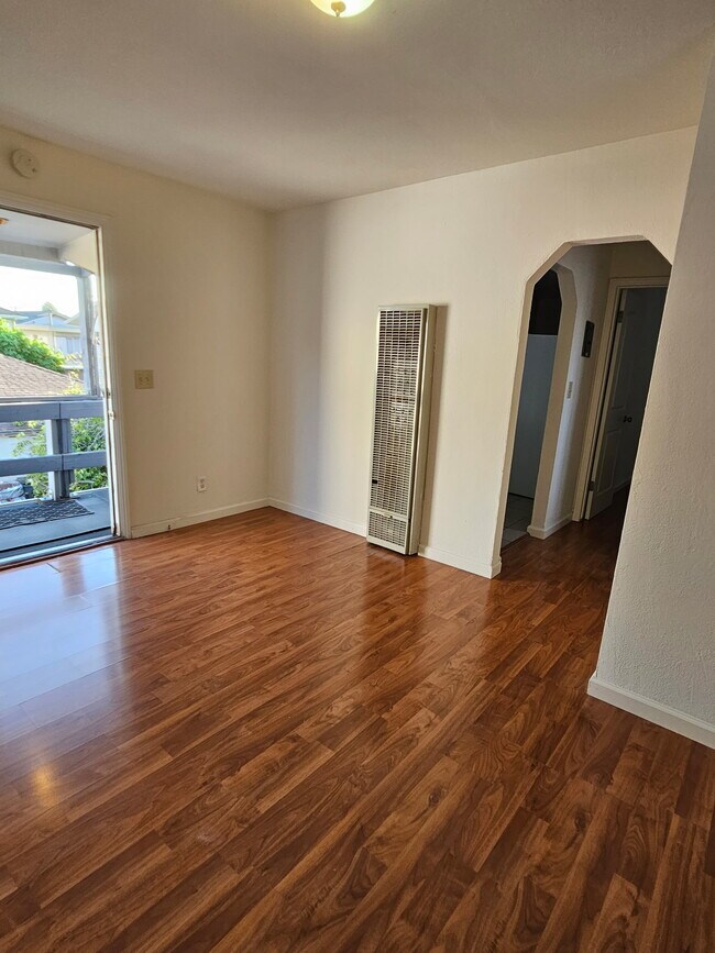 Foto del edificio - 836 Adams St