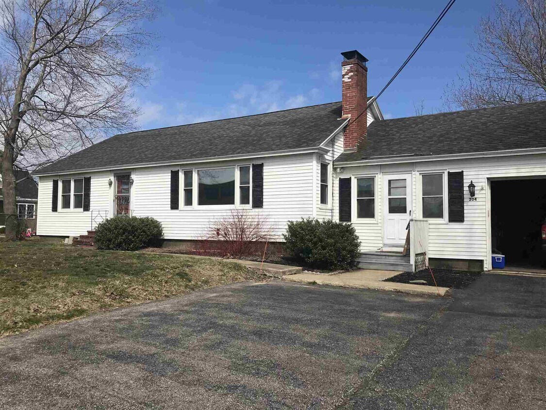 Foto principal - 204 Dover Point Rd