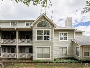 Building Photo - 1014 Stones Throw Dr NW
