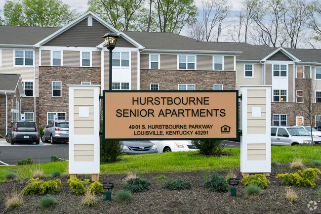 Letrero del edificio - Hurstbourne Senior Apartments