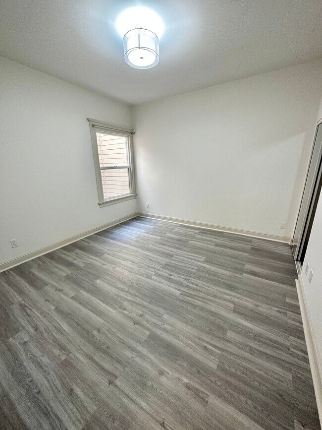 Building Photo - 759 Treat Ave