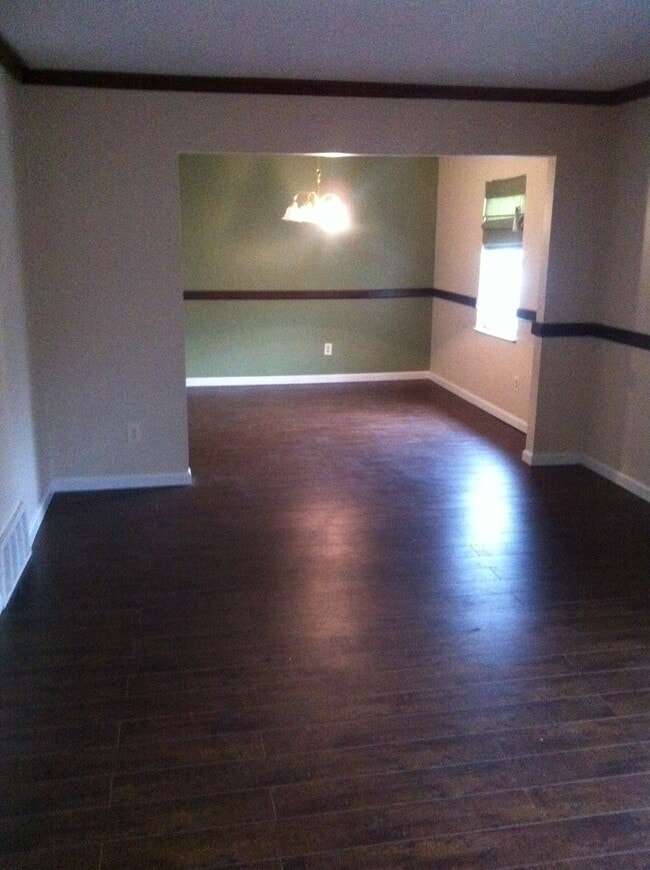 Building Photo - 1070 Cedargate Dr