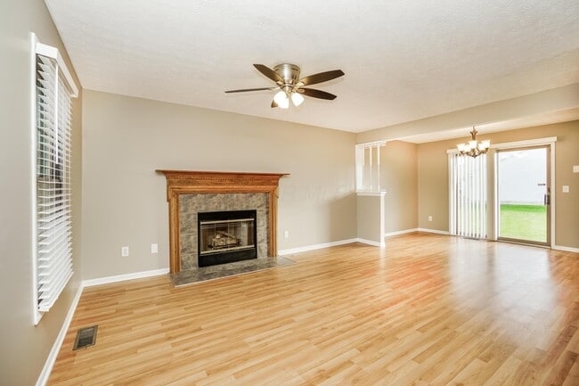 Foto del edificio - 1104 Mullens Ct