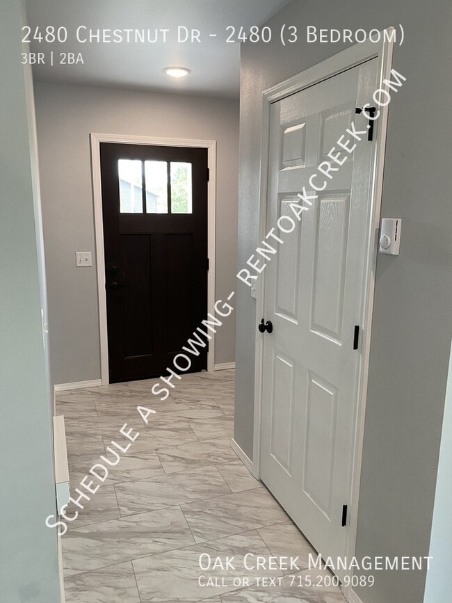 Foto del edificio - 2480 Chestnut Dr