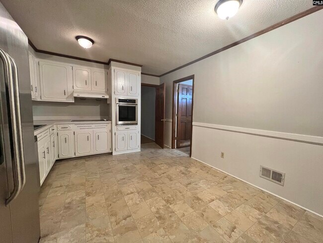 Building Photo - 4083 Platt Springs Rd