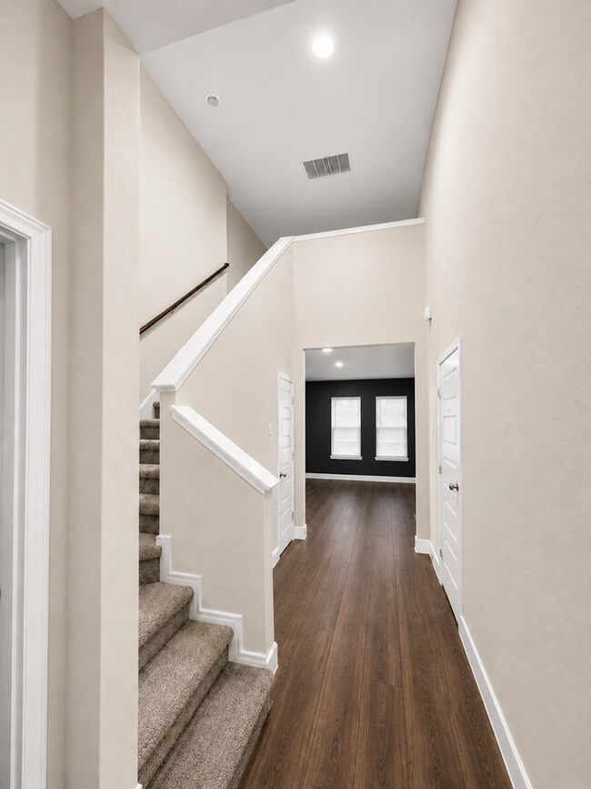 Foto del edificio - St. Hedwig Home with Game Room & Community Amenities - Realtor Commission: $500
