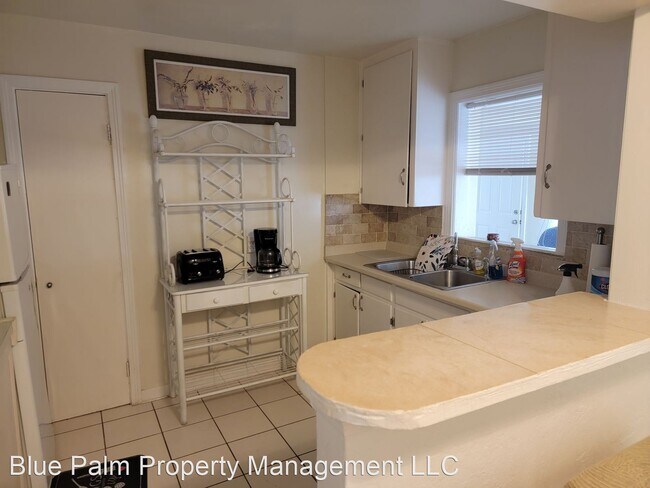 Foto del edificio - 2 br, 2 bath House - 334 Ribault Ave Unit 2