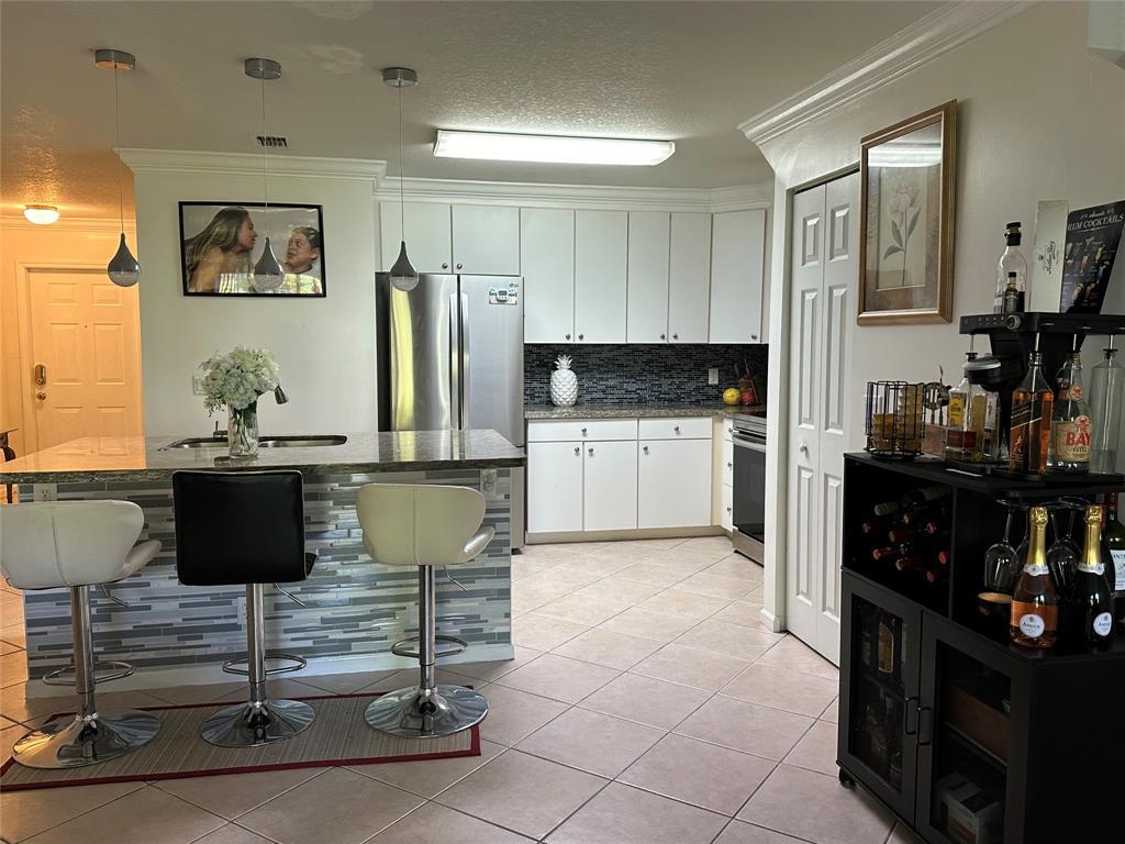 4460 Crystal Lake Dr, Pompano Beach, FL 33064 Townhome Rentals in
