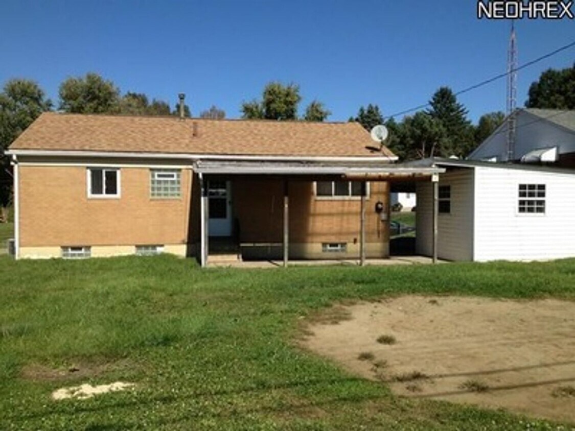 Foto del edificio - Charming 3-Bedroom Home in Desirable Plain...