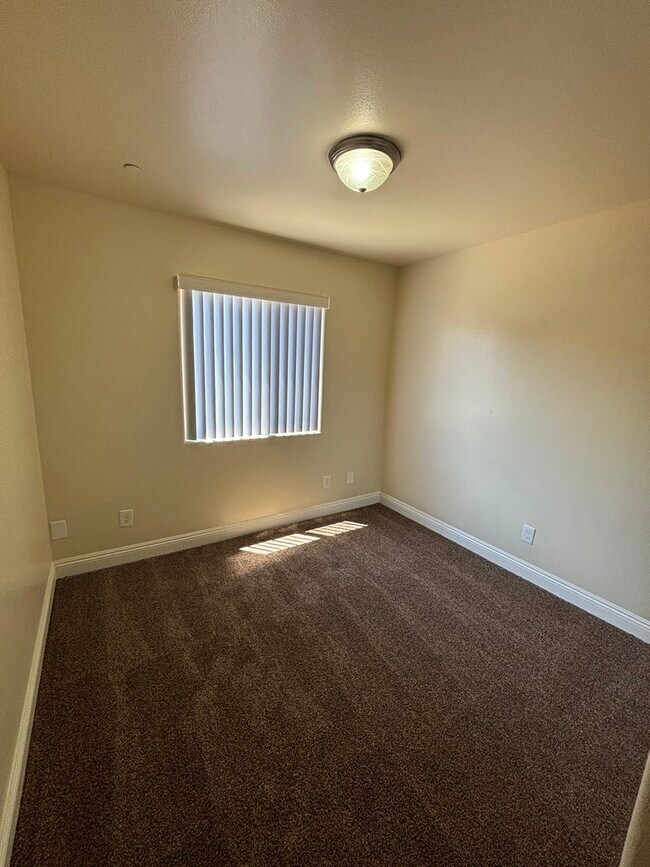 Foto del edificio - 204 W 78th St