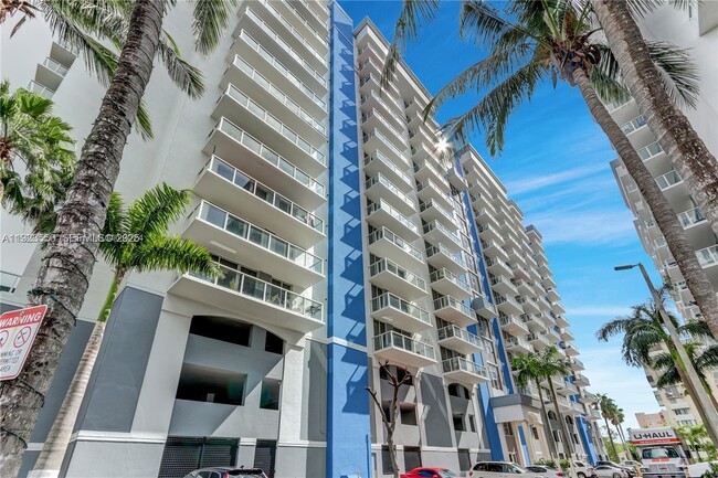 Foto del edificio - 5099 NW 7th St