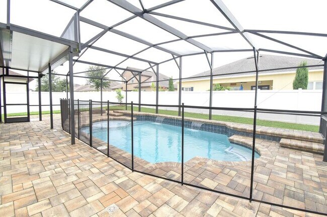 Building Photo - 3525 Meadow Breeze Loop