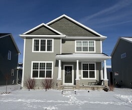 Building Photo - 9412 Tawny Acorn Dr