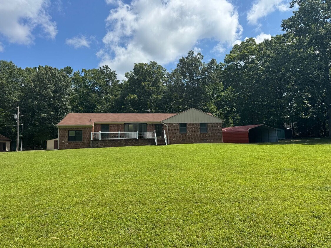 Foto principal - 10200 Graves Rd