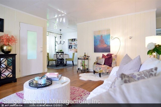 Foto del edificio - 2 br, 1 bath House - 1317 E Hunter Ave