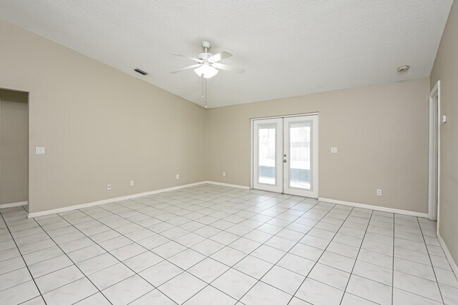 Foto del edificio - 362 Emerson Dr NW