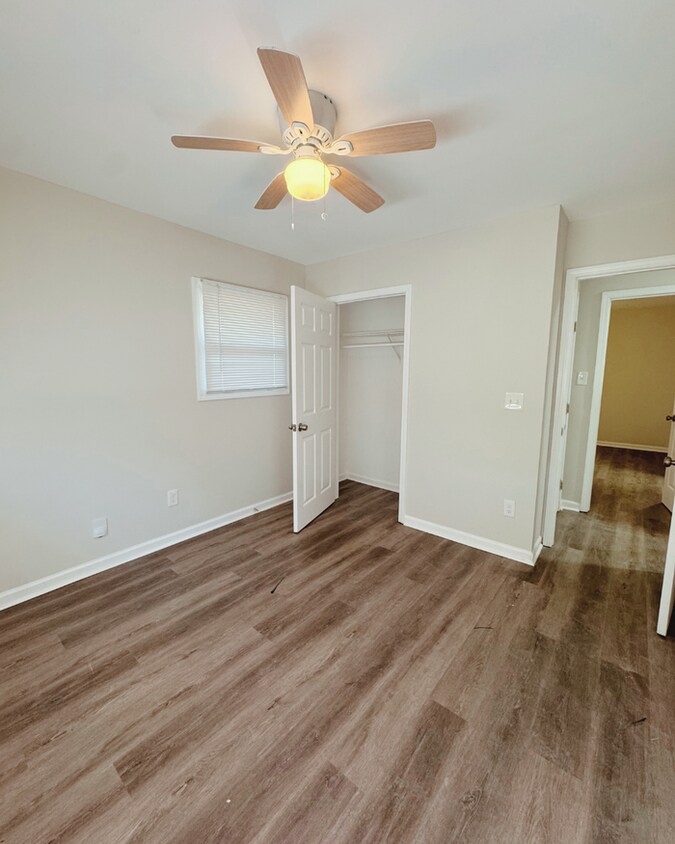 Foto principal - Welcome to this charming ranch-style home ...