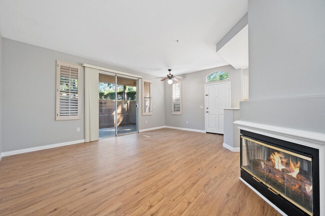 Building Photo - 2726 Dunstan Dr