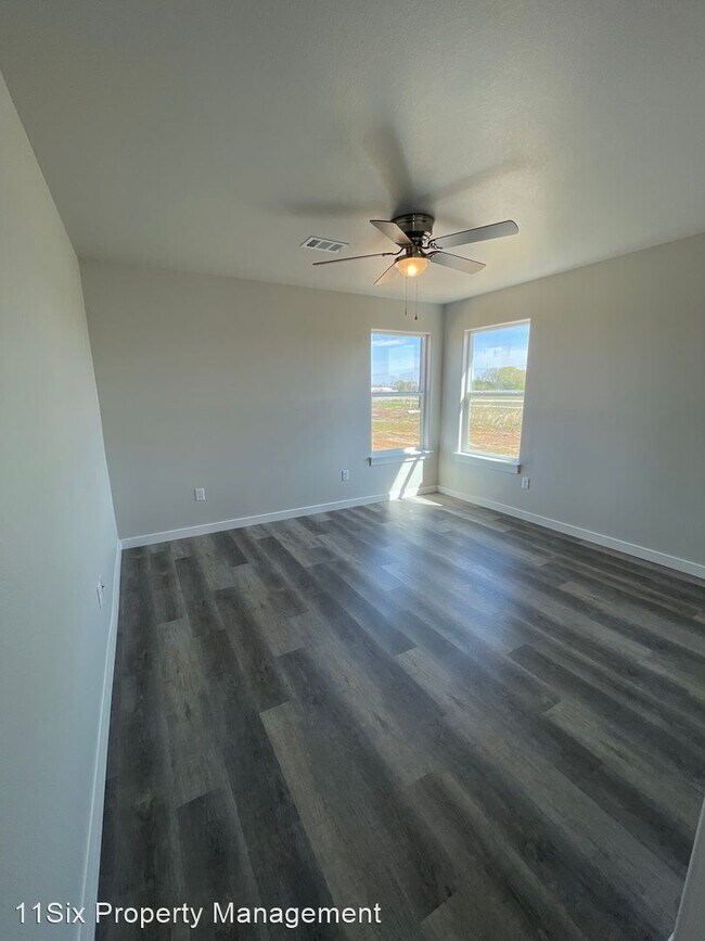 Foto del edificio - 3 br, 2 bath House - 41 Kat's Ave