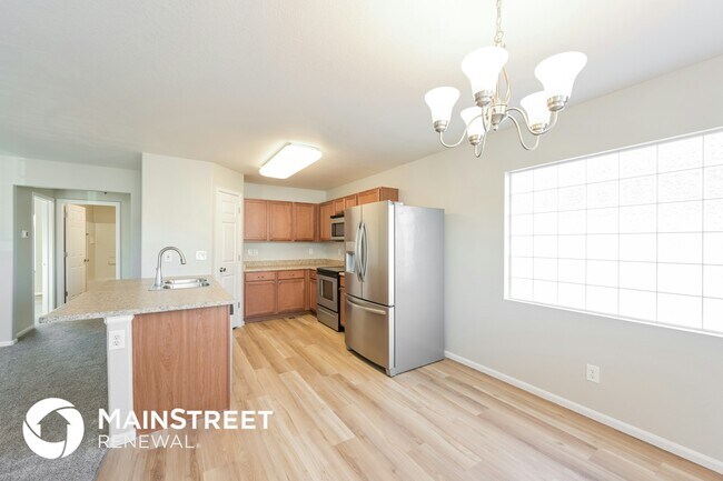 Foto del edificio - 18642 E 46th Pl