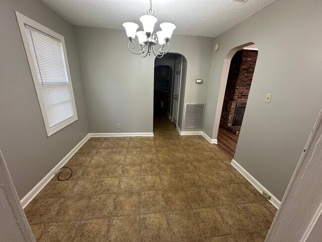 Dining Room - 1303 9th Ave