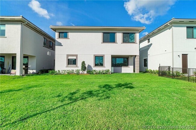 Building Photo - 10870 Oceano Wy