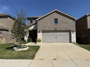 Building Photo - 857 Ozark Path