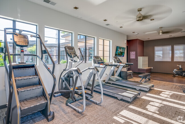 FITNESS CENTER - Grandstone at Sunrise