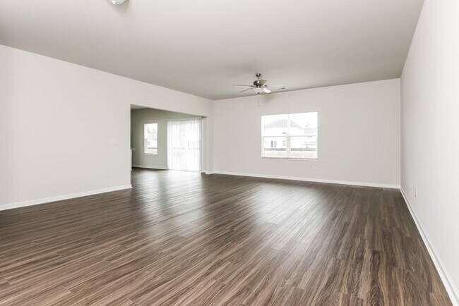 Foto del edificio - 109 Percheron Dr